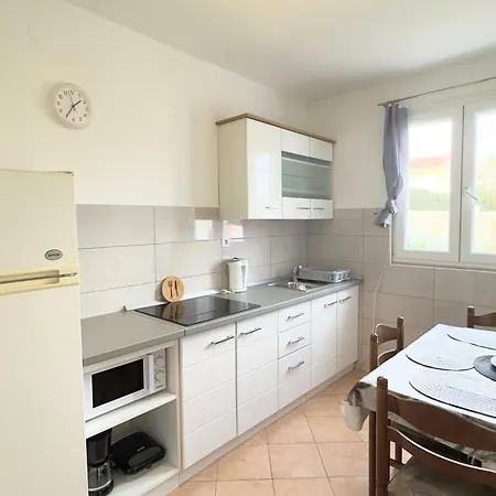 Garden Appartement Krk Town
