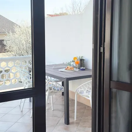 Appartement Garden Krk Town