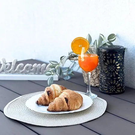 Apartment Garden *