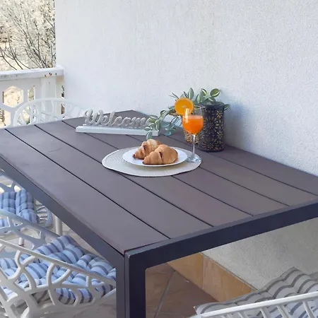 Garden Appartement Krk Town
