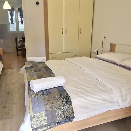 公寓 Garden 克尔克